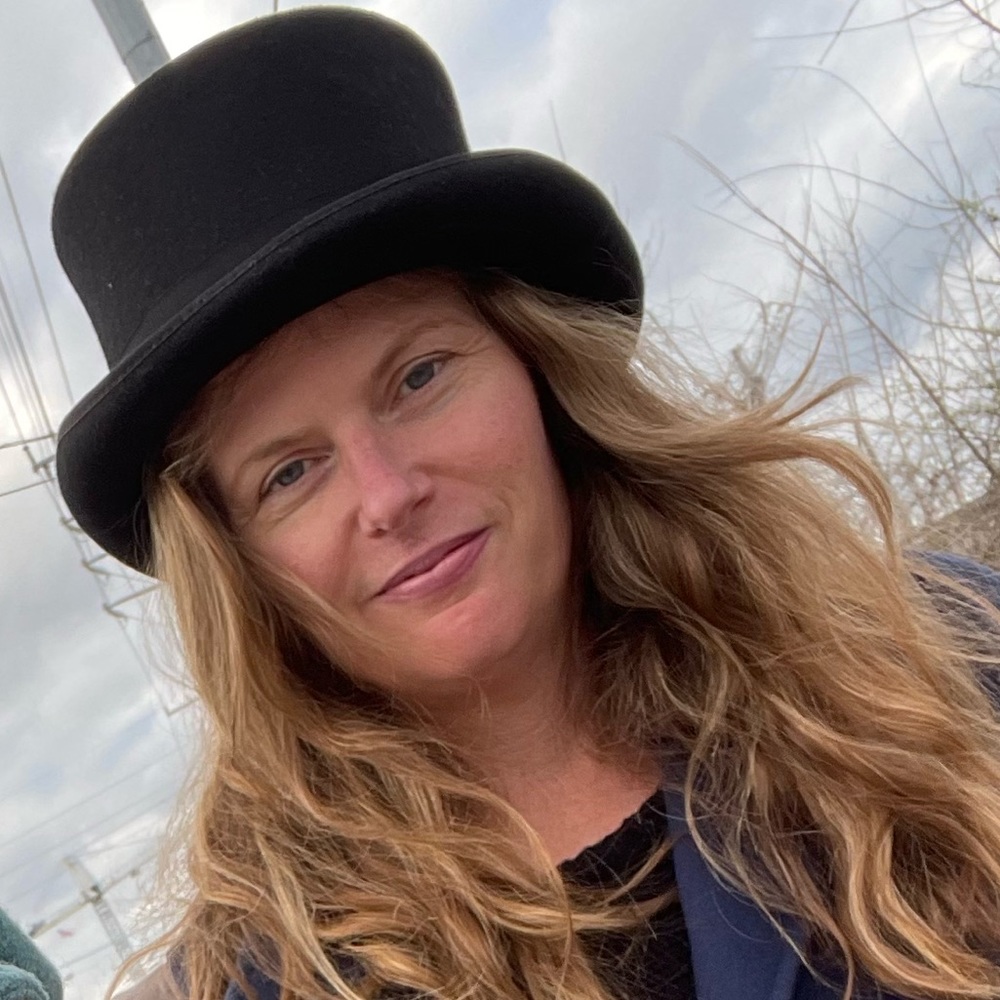 Meet your Posher, Stephanie